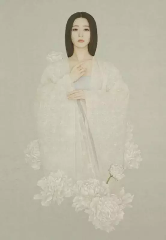 鏡頭前的花開花落，要等